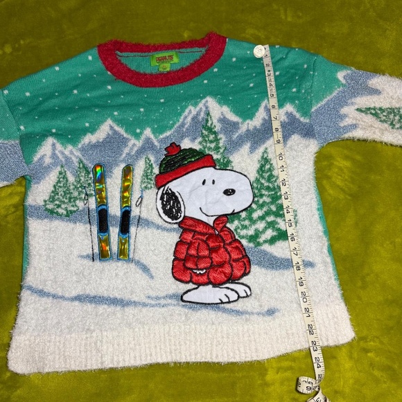 NWOT Peanuts | Snoopy Puffy Coat Fuzzy  Ugly Christmas Sweater XL - Picture 11 of 13